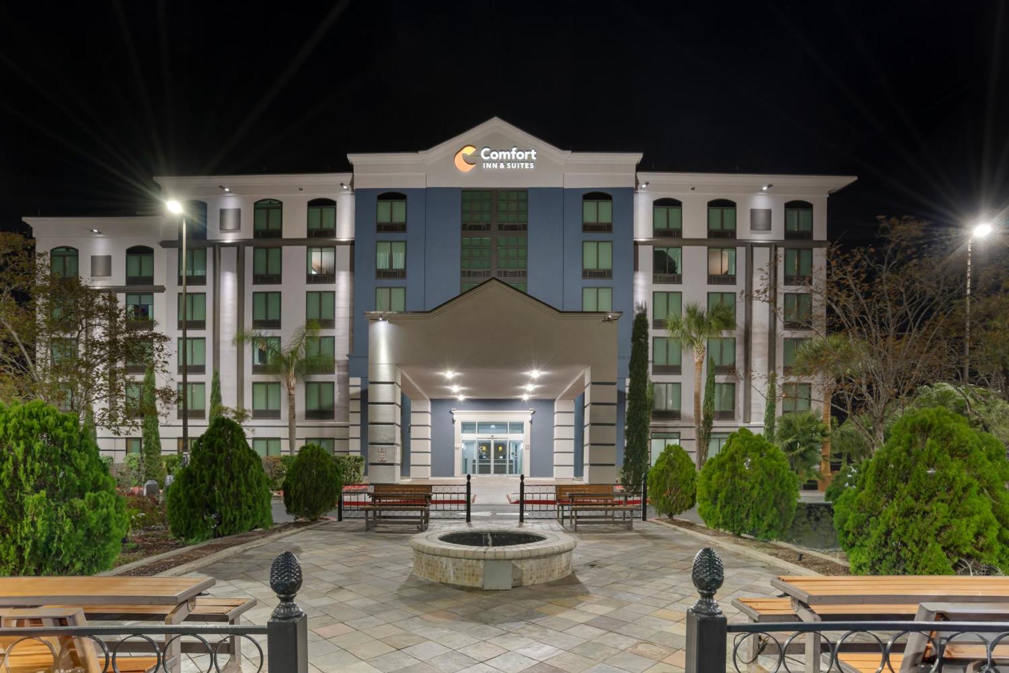 Comfort Inn & Suites New Orleans Airport North Kenner Exterior photo